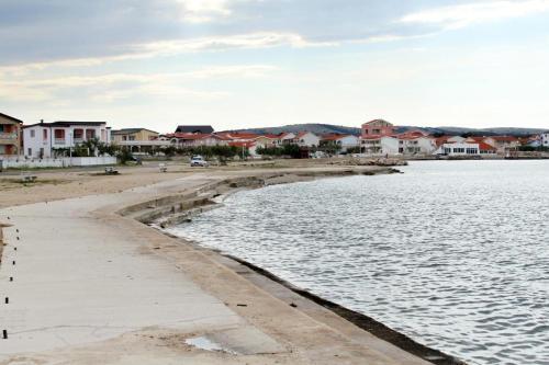 Apartment Vir 13686a
