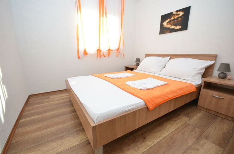 Apartments Galic