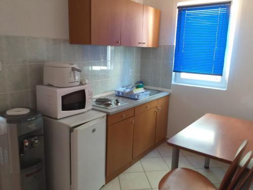 One-bedroom Apartment In Vir IV