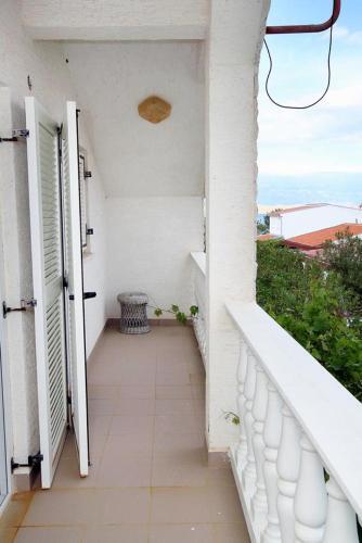 Seaside Holiday House Vir - 6324