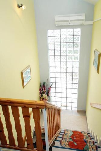 Seaside Holiday House Vir - 6324