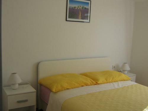 Apartment Vir Beach
