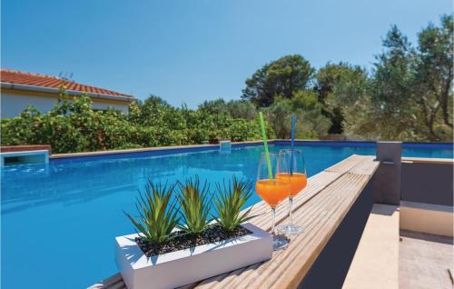 Holiday Home Vir With Sea View 11