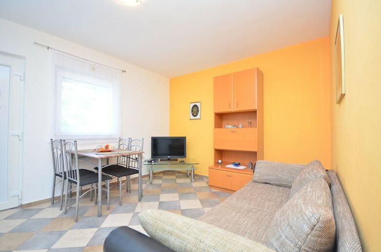 Apartments Brandis