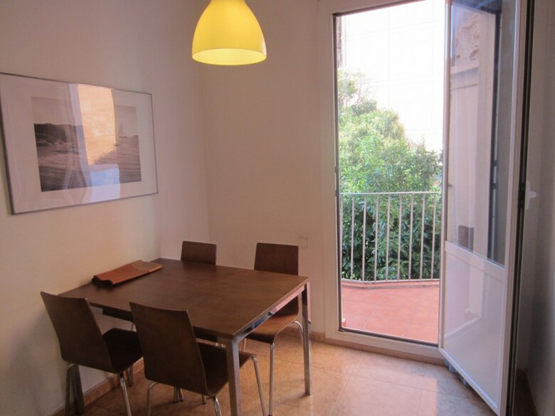 Apartamento Clot-sant Mart�