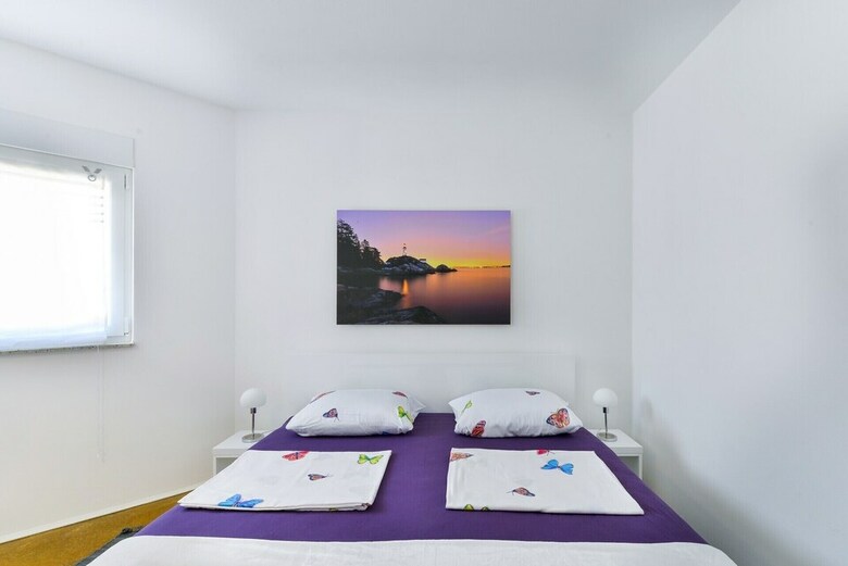 Apartments Kresic