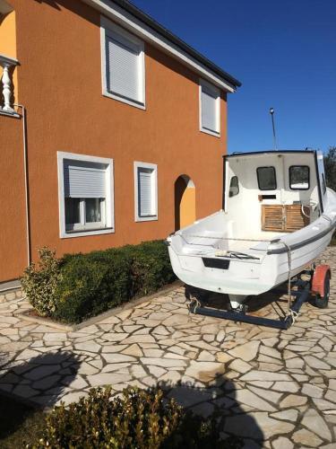 Apartments With A Parking Space Vir - 14213