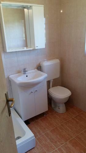 Apartment Ema Vir