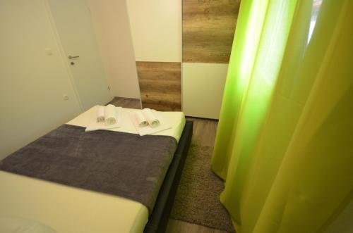 Apartments Mi?ija