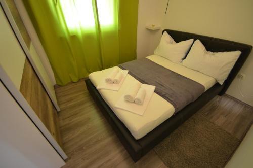 Apartments Mi?ija