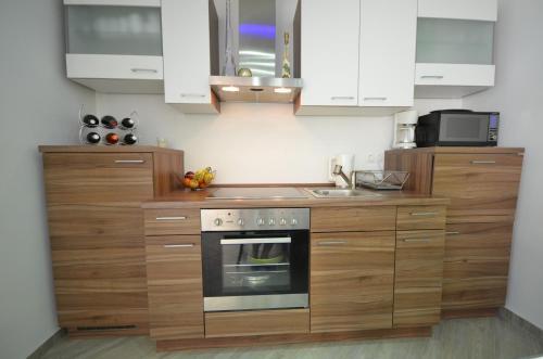 Apartments Mi?ija