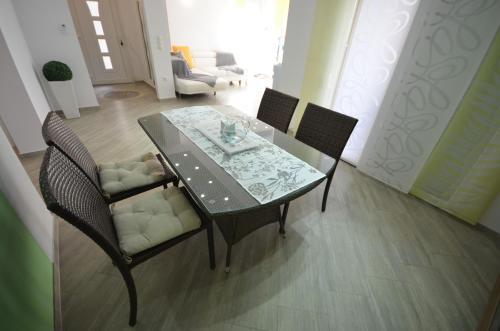 Apartments Mi?ija