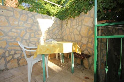 Apartments By The Sea Vis - 2412