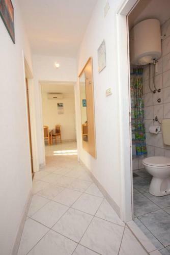 Apartments By The Sea Vis - 2412