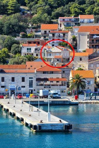 Apartment Vis 15926c