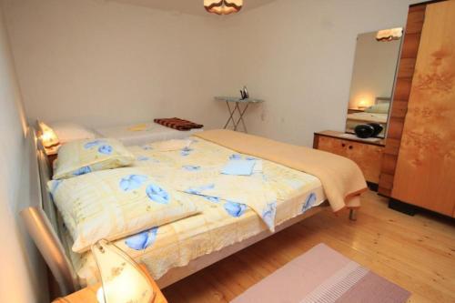 Apartment Vis 8921b