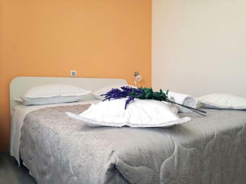 Apartments By The Sea Rukavac (vis) - 15369
