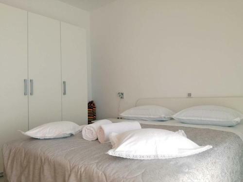 Apartments By The Sea Rukavac (vis) - 15369