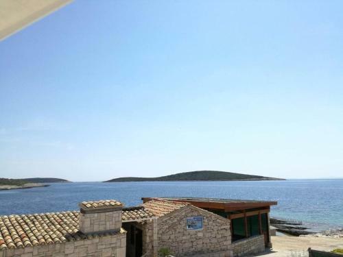Apartments By The Sea Rukavac (vis) - 15369