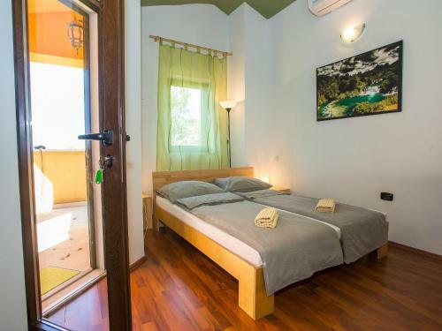 Villa Hrast Ba?va