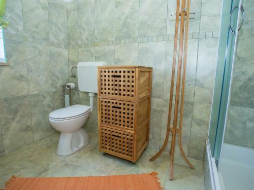 Villa Hrast Ba?va