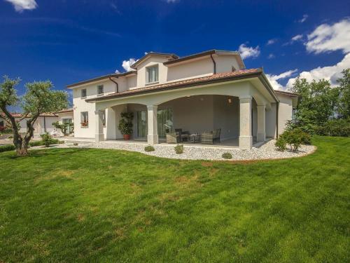 Filton Villa