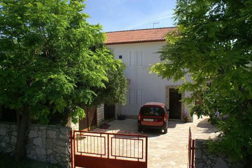 Apartments With A Parking Space Vlasici (pag) - 4139