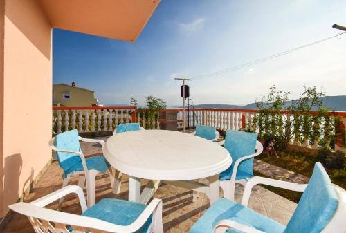 Apartments Komadina 596