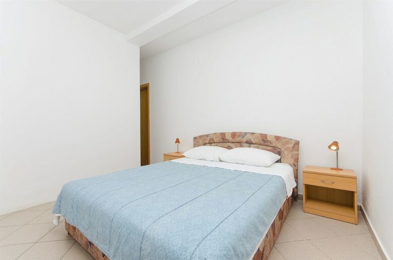Apartments Tomo