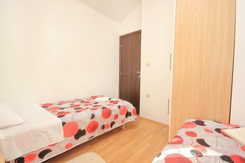 Apartments With A Parking Space Vlasici (pag) - 9324