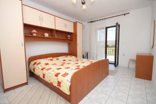 Apartments With A Parking Space Vlasici (pag) - 4148