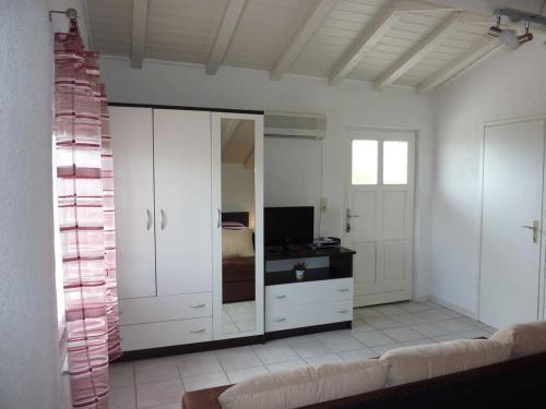 Apartments With A Parking Space Vodice - 15080