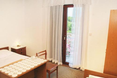 Hostal Rooms By The Sea Vodice - 4228