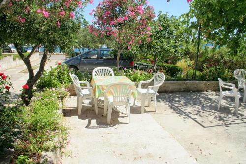Hostal Rooms By The Sea Vodice - 4228