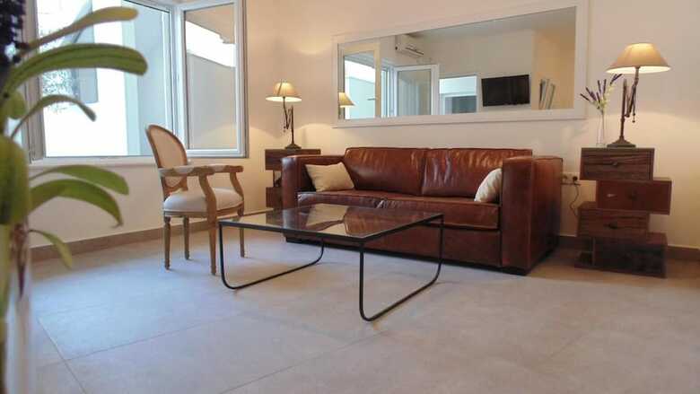Apartamentos Downtown Luxury Suites