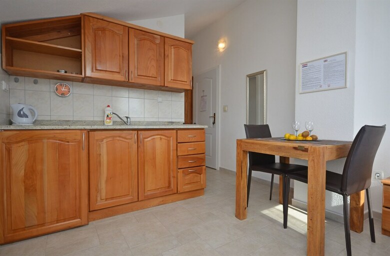 Apartments Mara