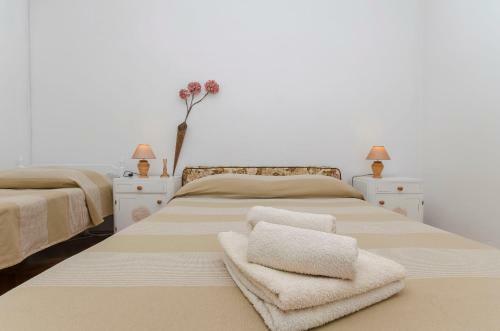 Hostal Apartments And Rooms Meri