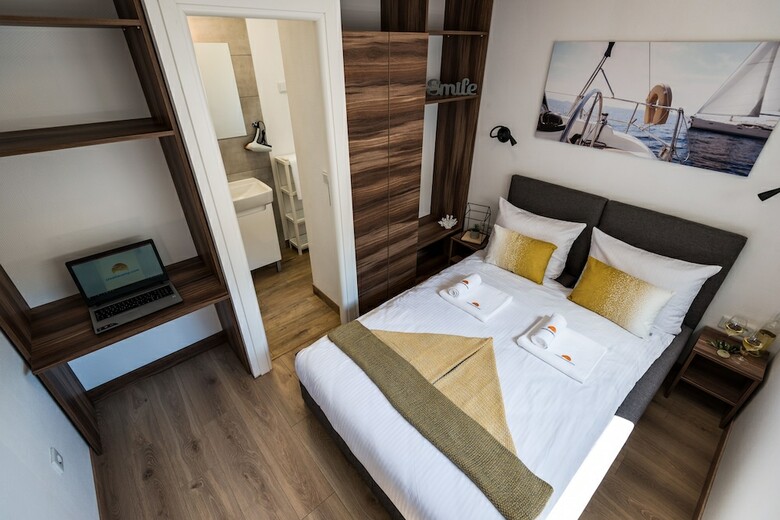 Croatia Camp Miller Homes Vodice