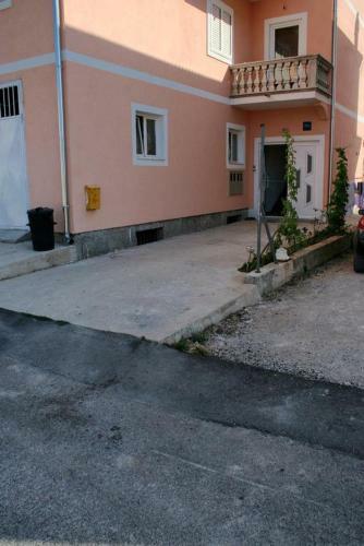 Apartments With A Parking Space Vodice - 4214