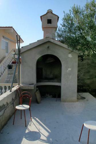 Apartments With A Parking Space Vodice - 4214