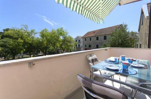 Apartments Bujola
