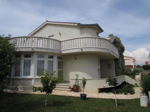 Apartments With A Parking Space Vodice - 13997