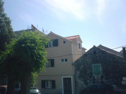 Apartments With A Parking Space Vodice - 12206