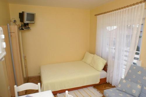 Apartments With A Parking Space Vodice - 4172