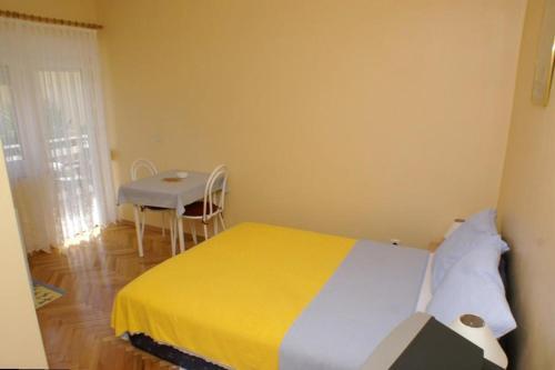 Apartments With A Parking Space Vodice - 4172