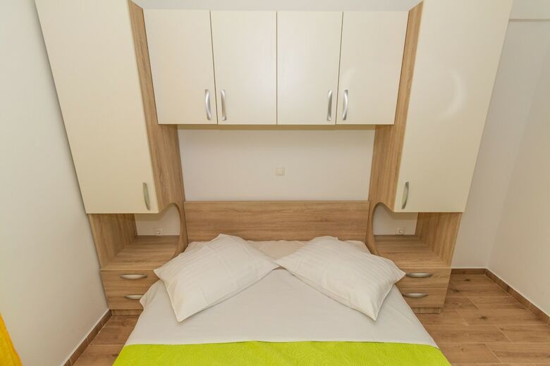 Apartments Villa-ines Center