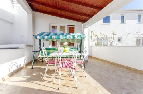 Hostal Apartment And Rooms Ive