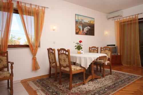 Apartment Vodice 6260a