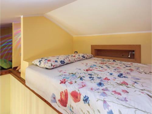 Five-bedroom Holiday Home In Vodnjan