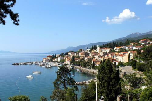 Apartment Opatija - Volosko 2349b